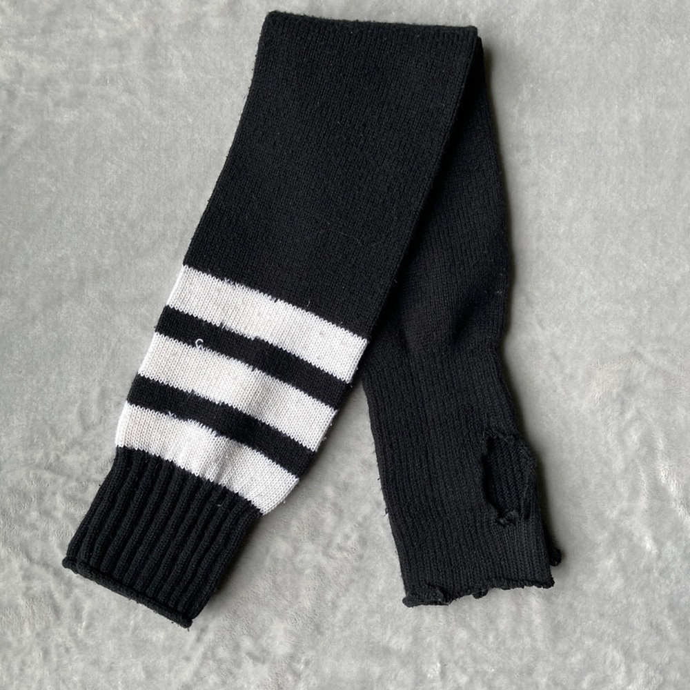 Stirrup Black and White 32” Adult Legwarmers